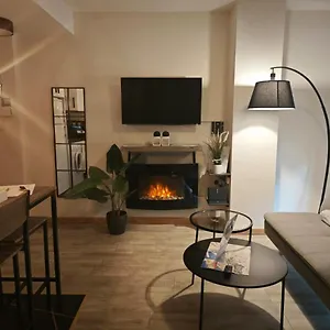 https://studio-miramar-suites-malaga.hotelsinnerja.org